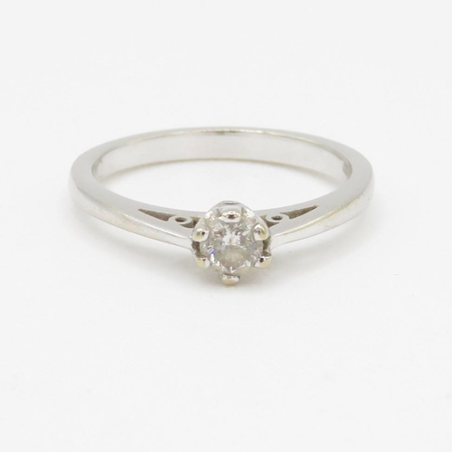 35 - 9ct white gold diamond solitaire ring (1.9g) Size J