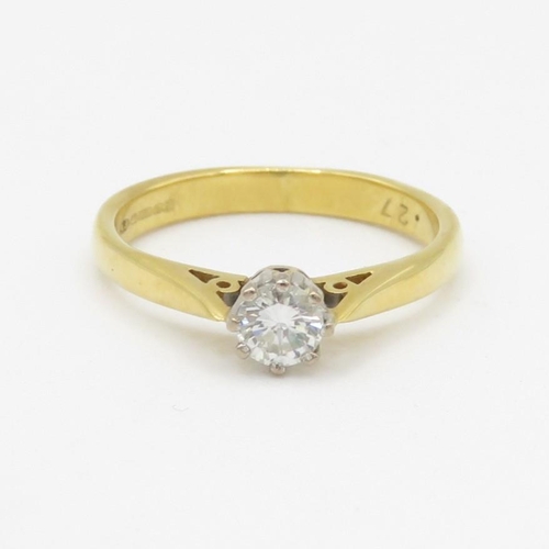 8 - 18ct gold diamond solitaire ring (2.8g) Size L