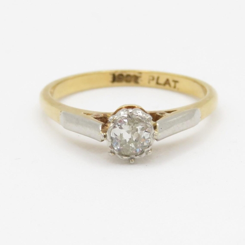 94 - 18ct gold & platinum vintage diamond solitaire ring (2.3g) Size J 1/2