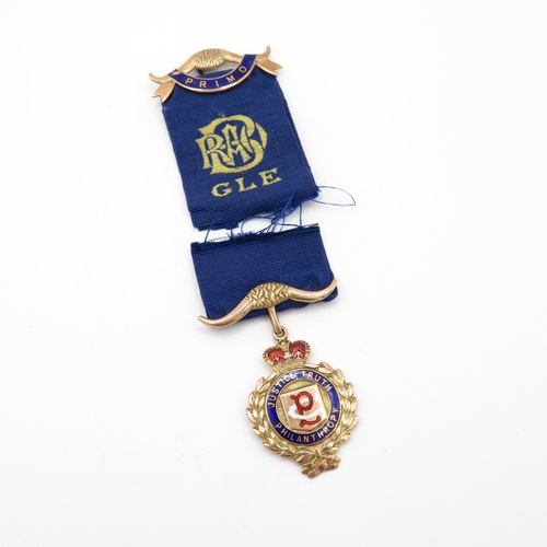 436 - HM 9ct gold buffs medals (5g)