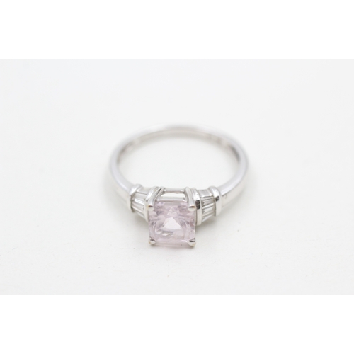 121 - 9ct gold kunzite and diamond ring (2.2g) Size N