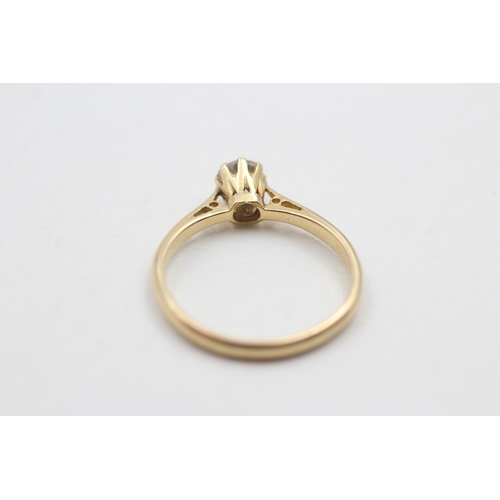 134 - 18ct gold diamond solitaire ring (1.9g) Size L