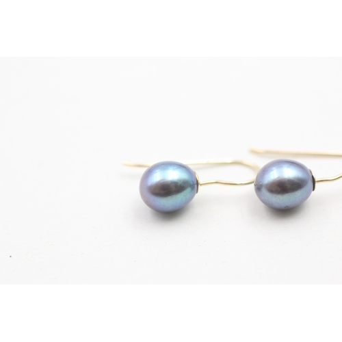 162 - 9ct gold cultured pearl hook drop earrings (1.4g)