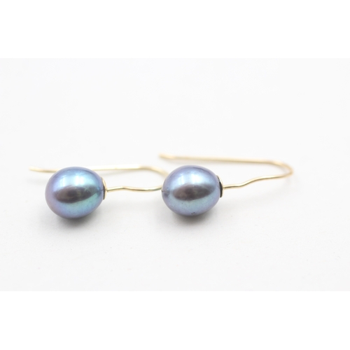 162 - 9ct gold cultured pearl hook drop earrings (1.4g)