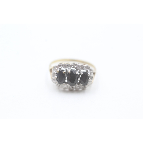 190 - 9ct gold sapphire and diamond ring (2.1g) Size M