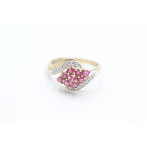 208 - 9ct gold ruby and diamond ring (2.4g) Size O