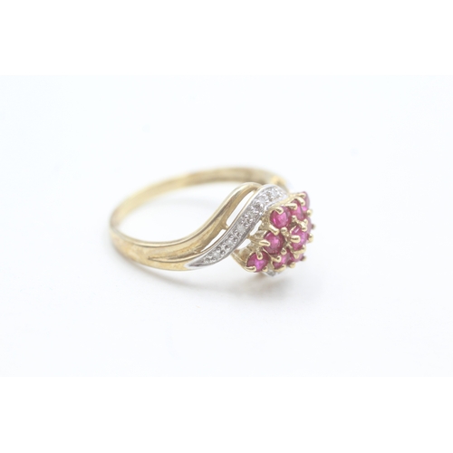 208 - 9ct gold ruby and diamond ring (2.4g) Size O