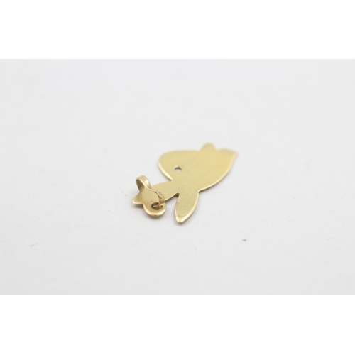 21 - 18ct gold playboy bunny charm (0.5g)