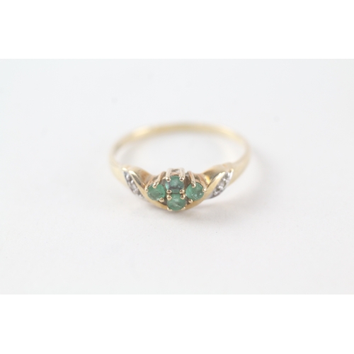 25 - 9ct gold emerald and diamond set cluster ring (1.4g) Size P