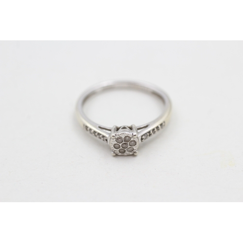 53 - 9ct gold diamond cluster ring (1.7g) Size K