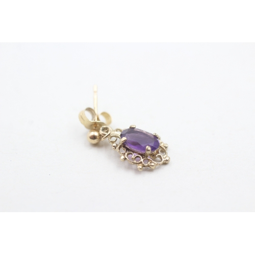 82 - 9ct gold and amethyst drop stud earrings (1.2g)