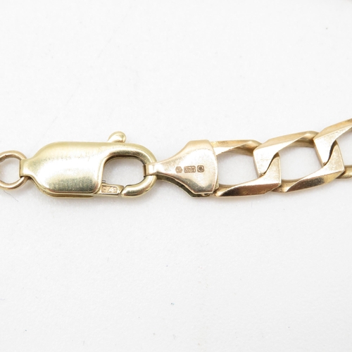 261 - 9ct Gold flat link bracelet - 11.3g  - 200mm