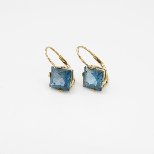 151 - 9ct gold and topaz lever back earrings (2.9g)