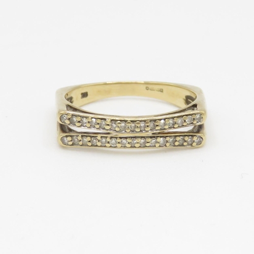 16 - 9ct gold and diamond ring (2.5g) Size N