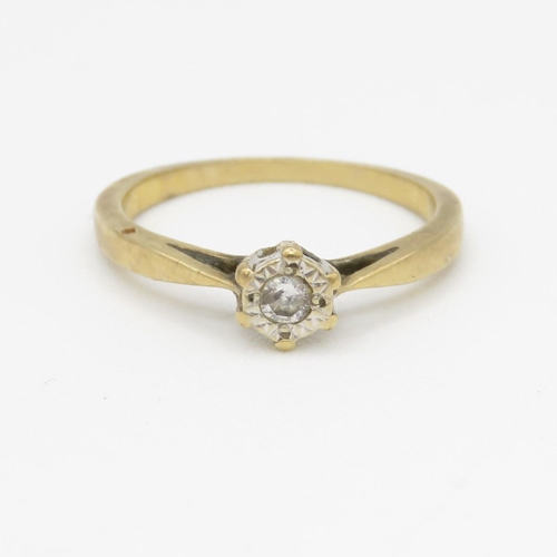 164 - 9ct gold solitaire diamond ring (1.5g) Size I 1/2