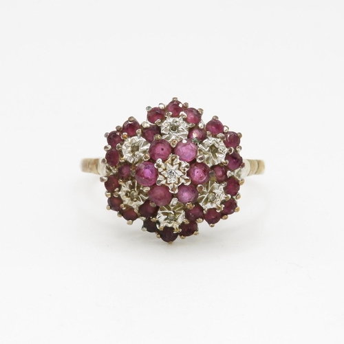 35 - 9ct gold ruby and diamond cluster ring (3.9g) Size V