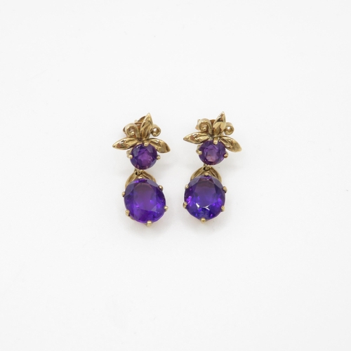 41 - 9ct gold amethyst patterned drop earrings (3.6g)