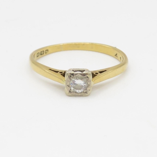 66 - 18ct gold diamond solitaire ring (2.1g) Size N 1/2