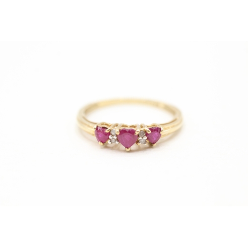 110 - 9ct gold ruby and diamond ring (1.6g) Size O