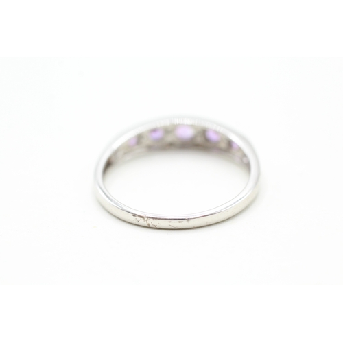 20 - 9ct gold amethyst and diamond row set ring (2.5g) Size U