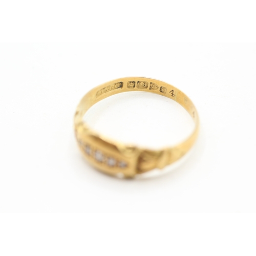 46 - 18ct gold and diamond ring (3.3g) Size R