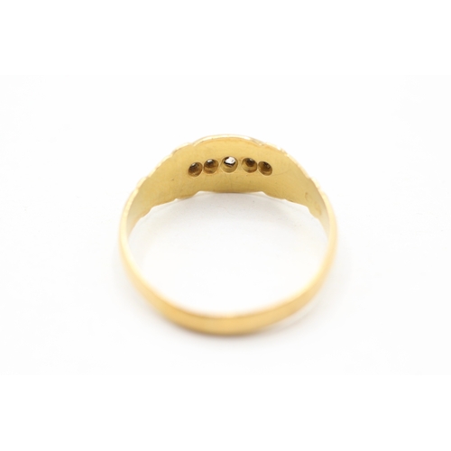 46 - 18ct gold and diamond ring (3.3g) Size R