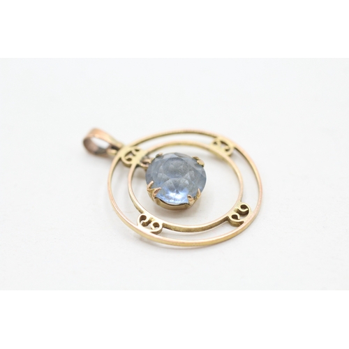 63 - 9ct gold paste pendant (1.4g)