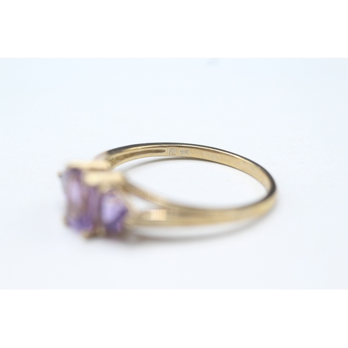 67 - 9ct gold amethyst dress ring (2.7g) Size V