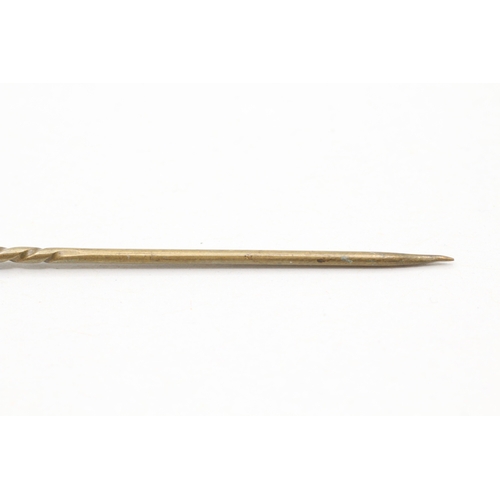 82 - 9ct gold head with base pin, pietra duro (3.3g)