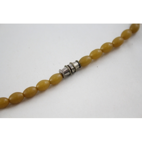 279 - Amber & Early Plastic Graduated Bead Necklace w/ Screw Clasp 83g