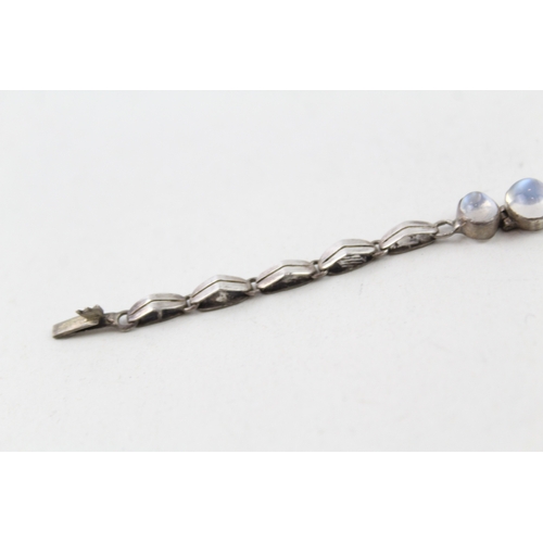 294 - Antique Sterling Silver Graduated Moonstone Bracelet 7g