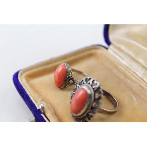 305 - Collection of Antique Silver Coral Rings inc. Filigree, Floral x 2 9g