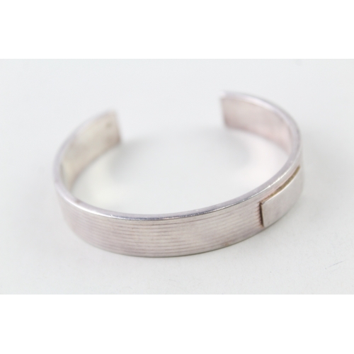 331 - Gucci Sterling Silver Modernist Torque Bangle 46g