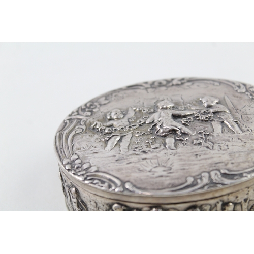 374 - Antique / Vintage .800 Continental Silver Snuff / Trinket Box w/ Cherubs 154g