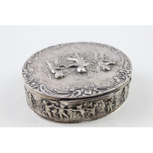 374 - Antique / Vintage .800 Continental Silver Snuff / Trinket Box w/ Cherubs 154g