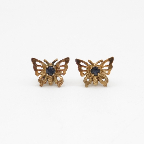 192 - 9ct gold sapphire butterfly stud earrings (1.2g)