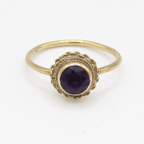 39 - 9ct gold single amethyst stone set ring (1.7g) AS SEEN - MISSHAPEN Size N