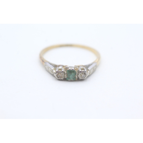 100 - 18ct gold and platinum emerald, diamond ring (2.4g) Size O