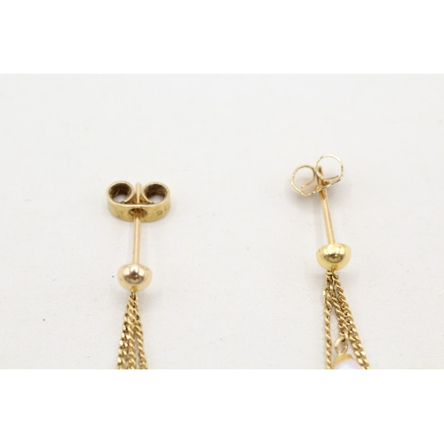 115 - 9ct gold rice pearl drop earrings (1.4g)