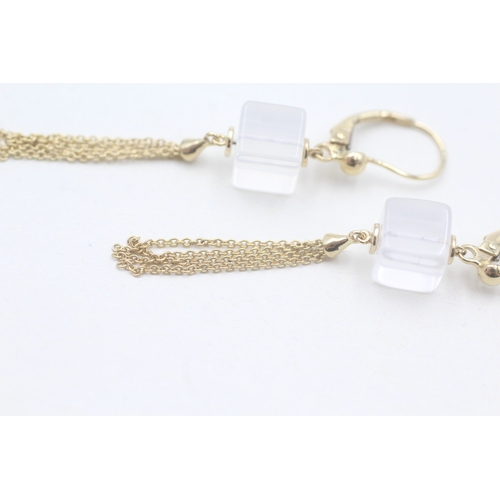 129 - 9ct gold milky quartz drop earrings (3g)