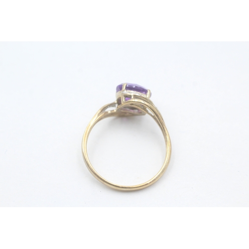 13 - 9ct gold amethyst & diamond dress ring (2.8g) Size S