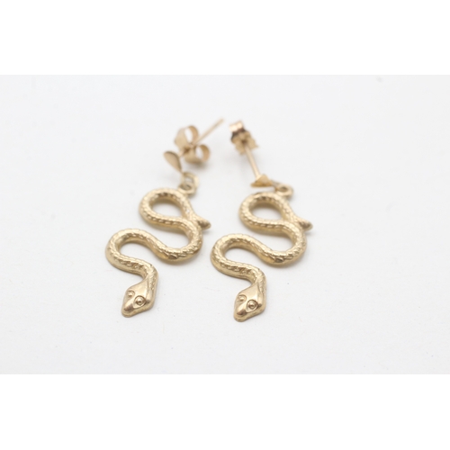 170 - 9ct gold snake drop earrings (0.8g)