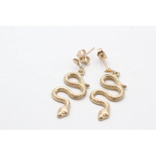 170 - 9ct gold snake drop earrings (0.8g)