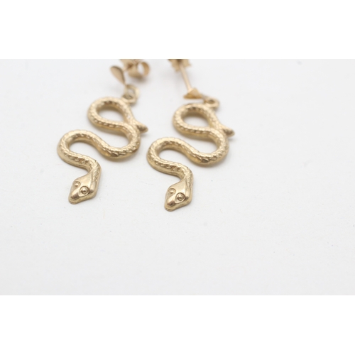 170 - 9ct gold snake drop earrings (0.8g)