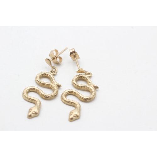 170 - 9ct gold snake drop earrings (0.8g)