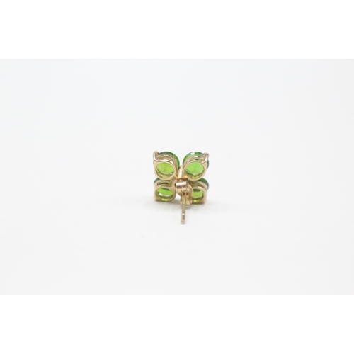 185 - 9ct gold diopside and white gemstone flower stud earrings (2.4g)