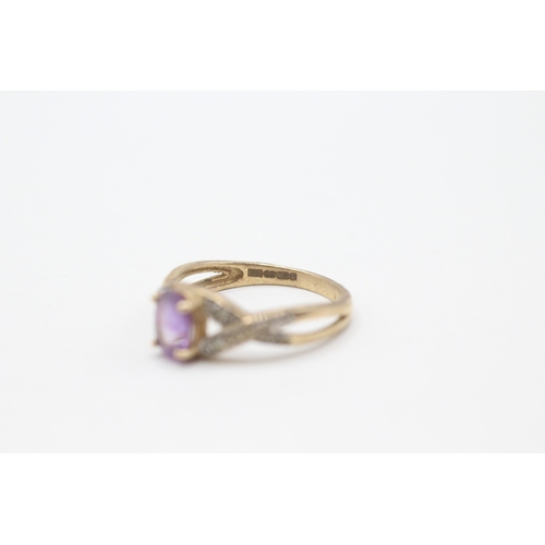 188 - 9ct gold diamond and amethyst twist ring (2.2g) Size M 1/2