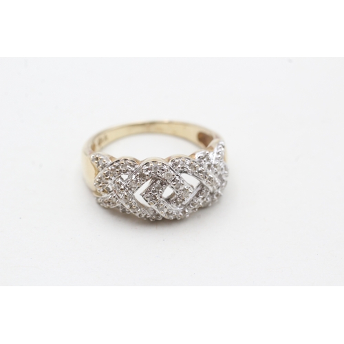 193 - 9ct gold diamond dress ring (3.5g) Size N 1/2