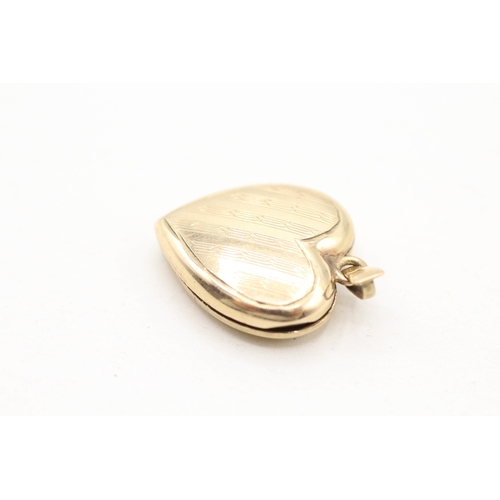 224 - 9ct gold heart locket (2.7g)