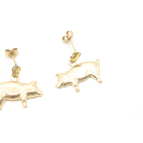 226 - 9ct gold pig earring (0.6g)